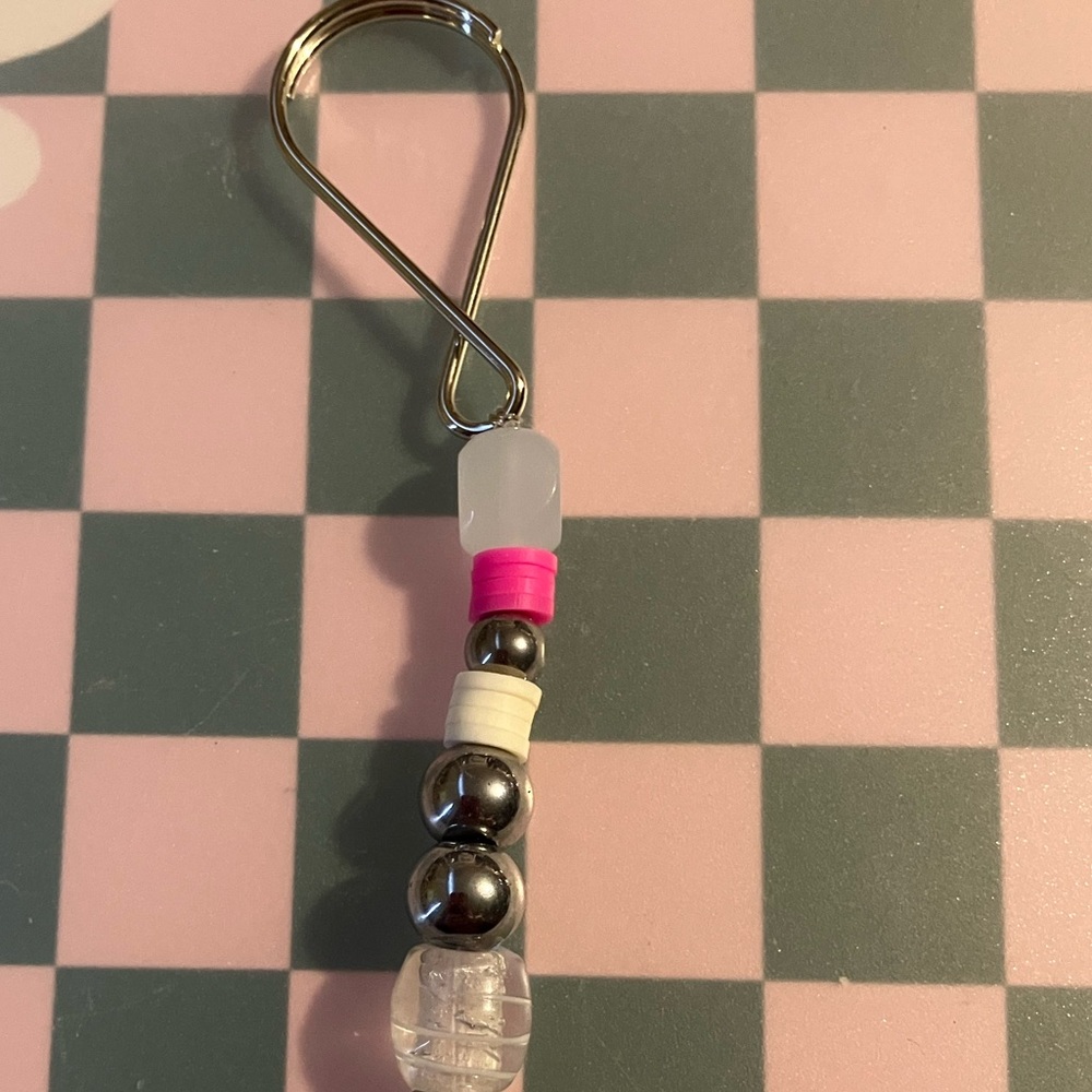 Flower Keychain - Picture 3 of 3